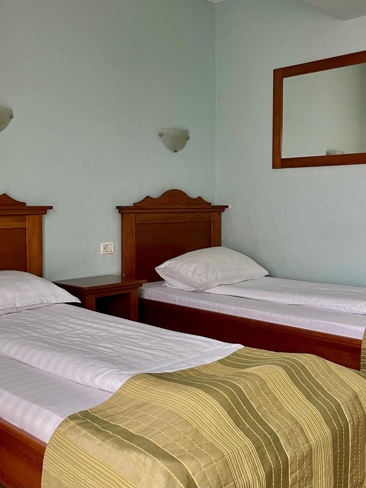 Hotel Lucy Star Cluj-Napoca Eksteriør billede