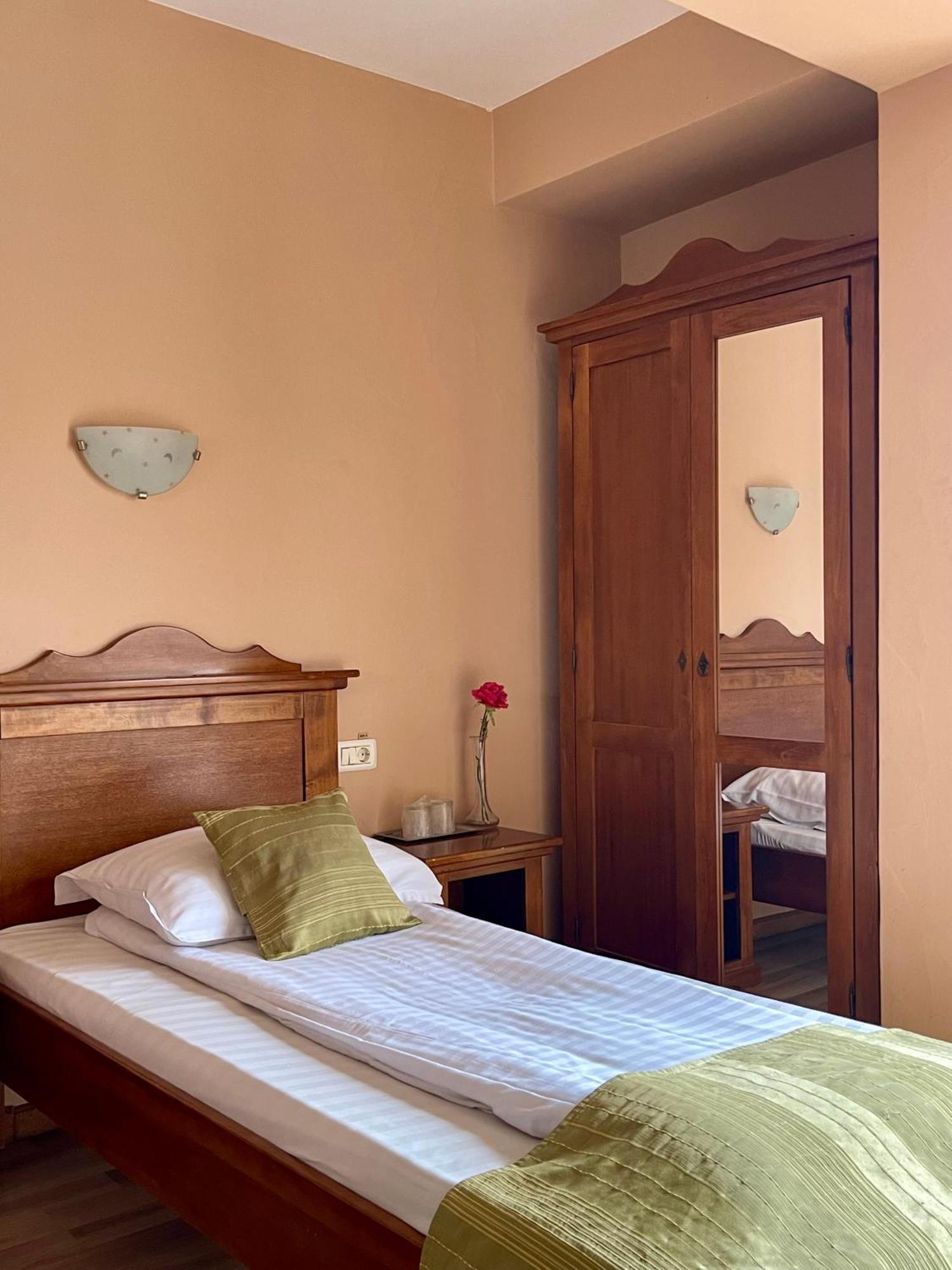 Hotel Lucy Star Cluj-Napoca Eksteriør billede