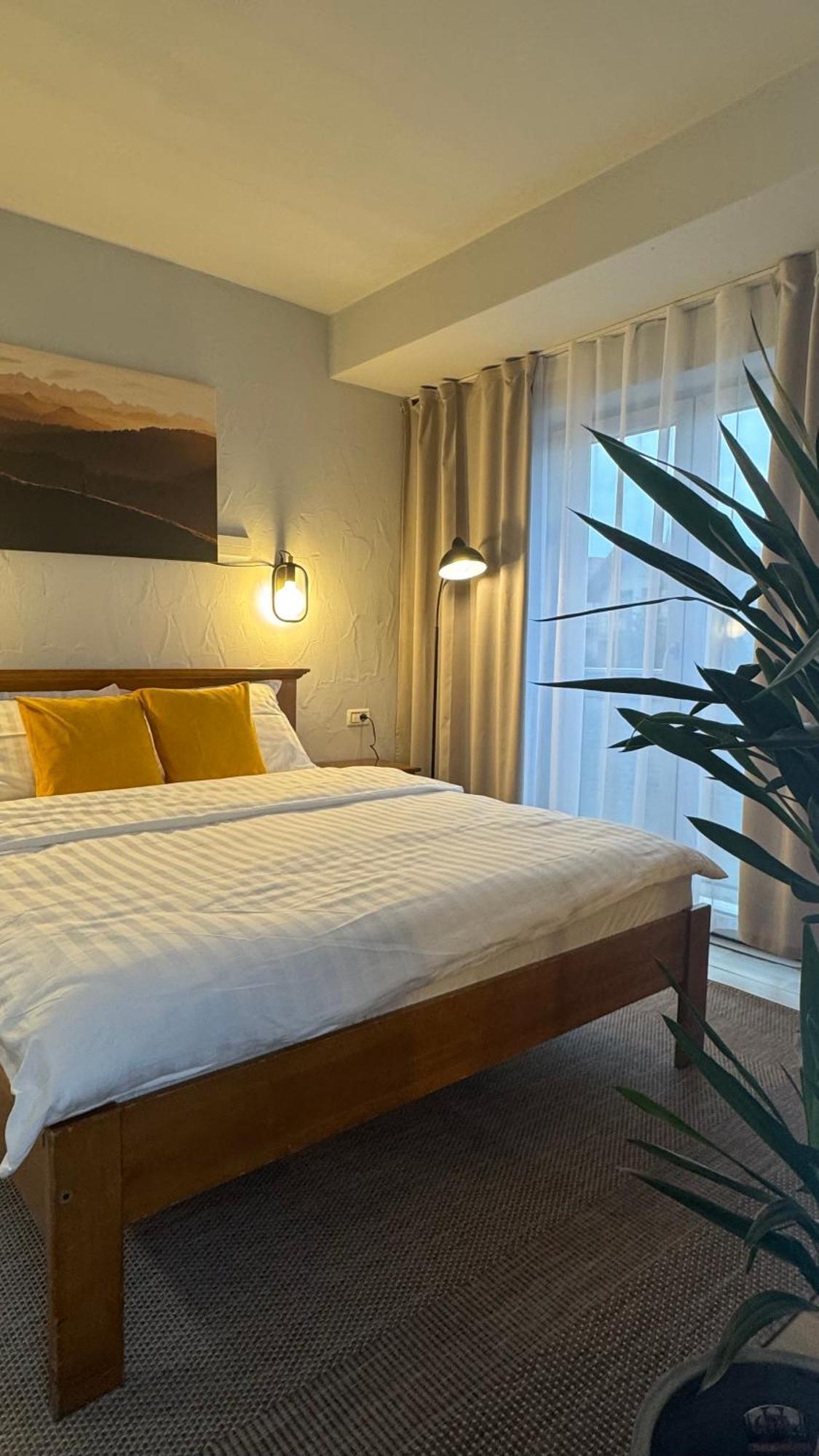 Hotel Lucy Star Cluj-Napoca Eksteriør billede
